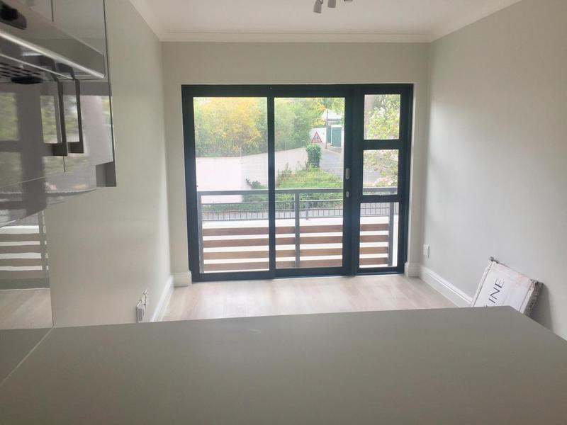 1 Bedroom Property for Sale in Kenilworth Western Cape